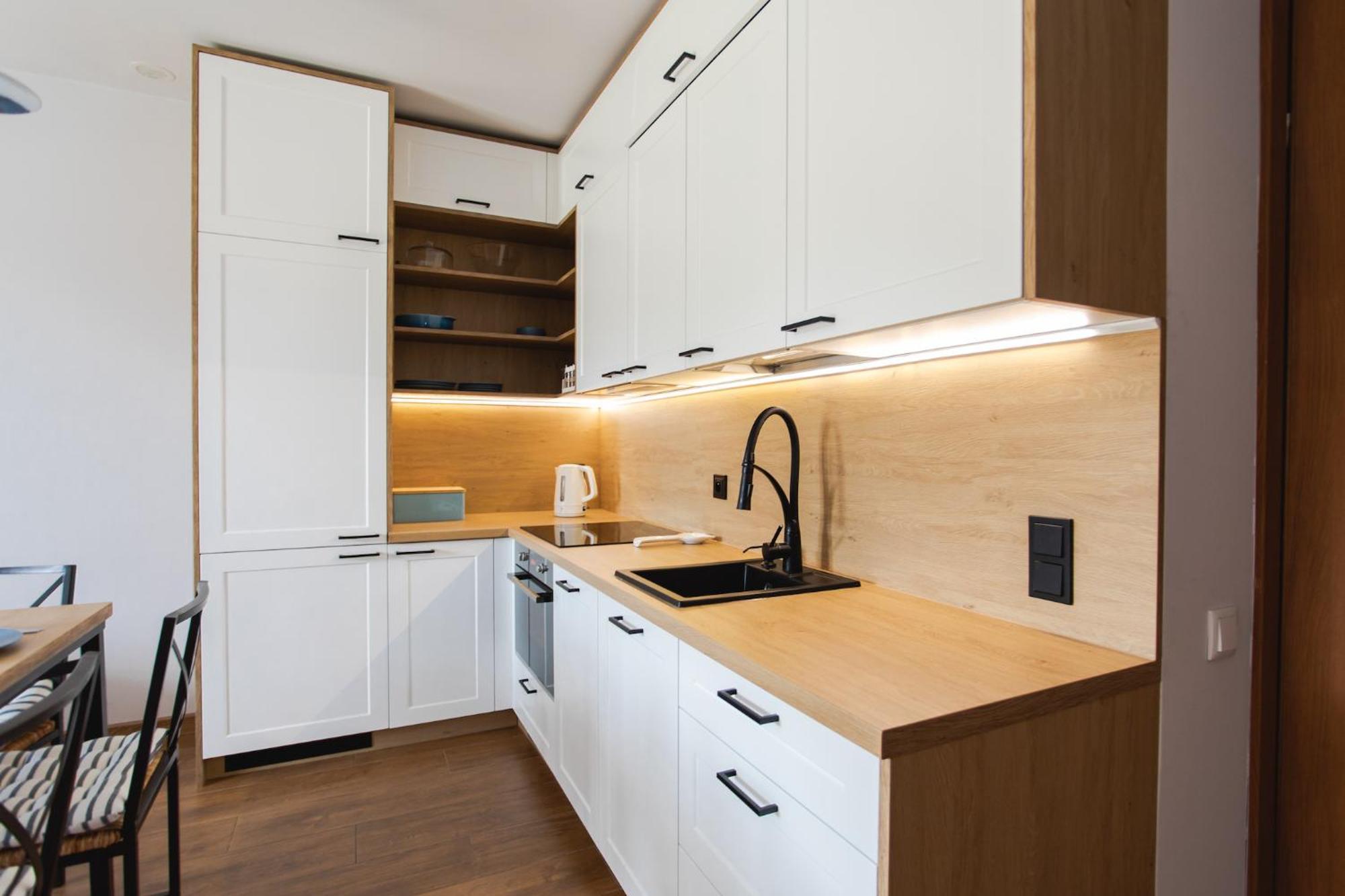 Apartament Lajba Leba Z Basenem I Kortem Tenisowym Zarnowska Exterior foto