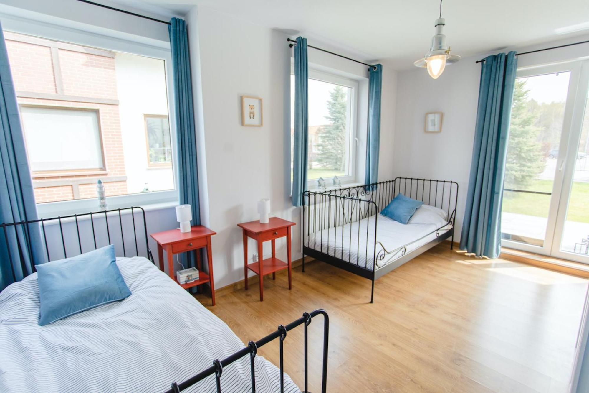 Apartament Lajba Leba Z Basenem I Kortem Tenisowym Zarnowska Exterior foto